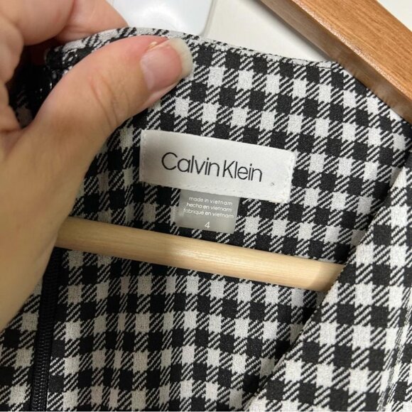 Calvin Klein Womens Size 4 Cropped Sleeveless Jumpsuit Black Gingham NEW Stretch - Picture 11 of 15